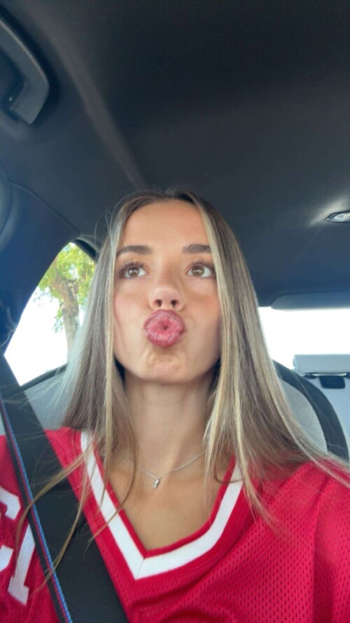 1000220297accf4889b4c84602