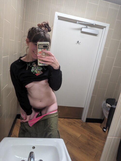 10002207007ce00621c8d9f69d