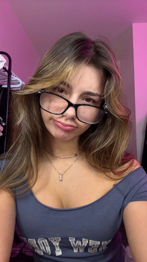 1000221381c9c36dc6262aeb35