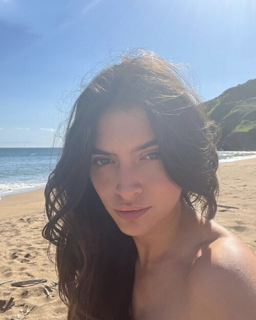 10002226164158e8beef79c199