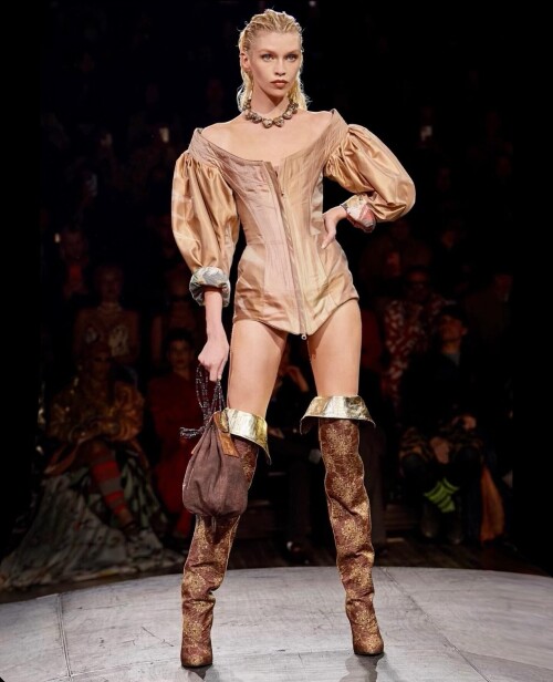 1000223260e820b93169b9a06f