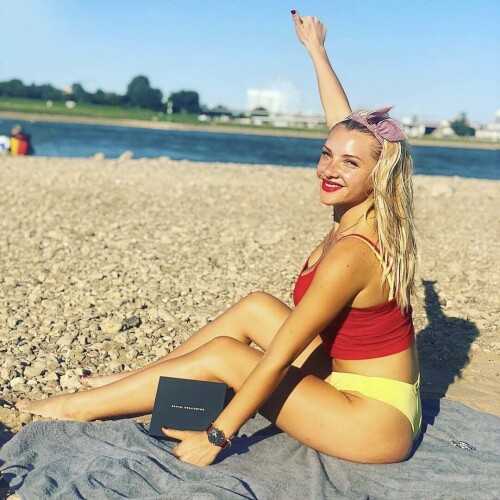 1000225268910ae730876259ce