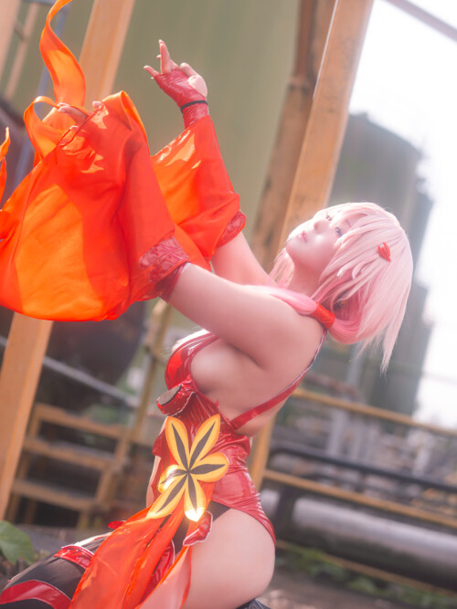 1000227567dff78dc2cb3fc8d8