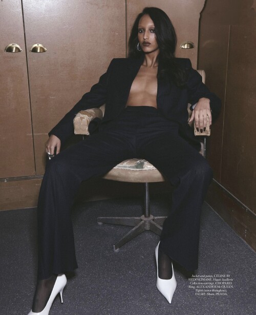 10002340631689e711d075fa07