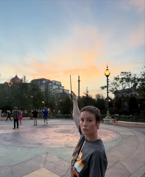 10002391905f547ca5bad0f385