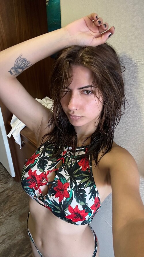 100023947239fc7def36a01d44