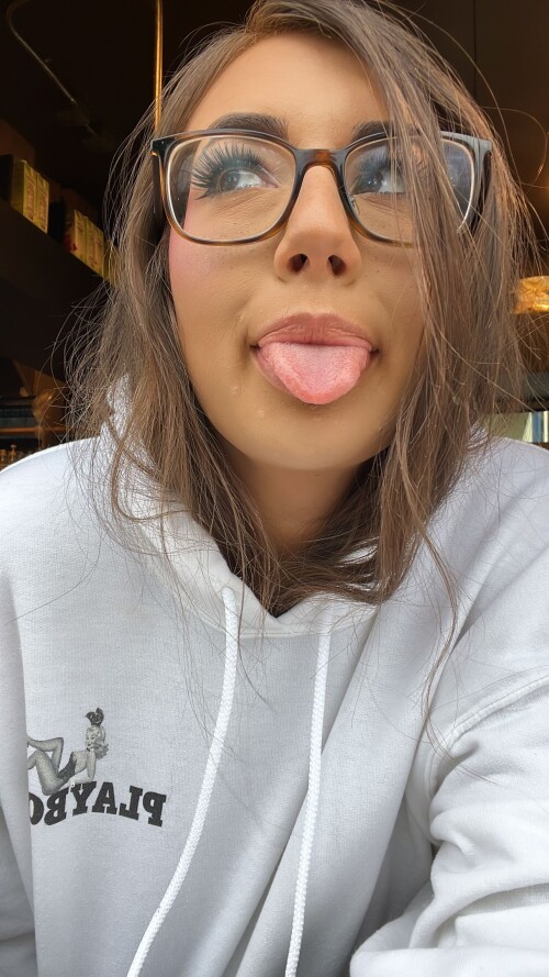 10002407313a96445722c96dda