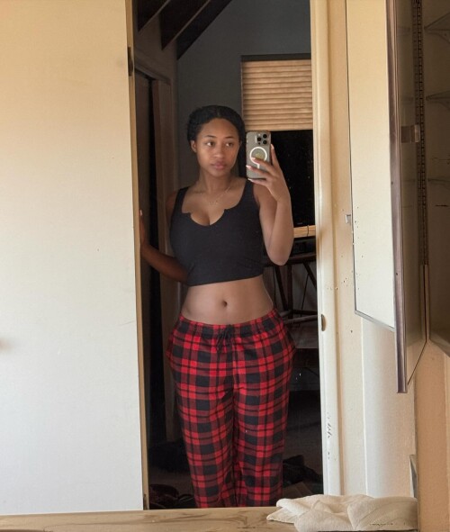 1000249475bb1ddcc8e383377b