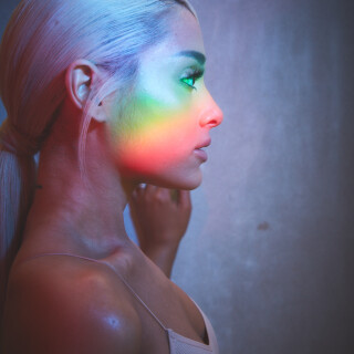 1000261275e933169367689fcc