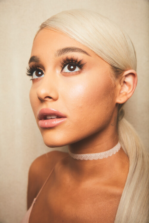 1000261557c537f387ba0b4f9f