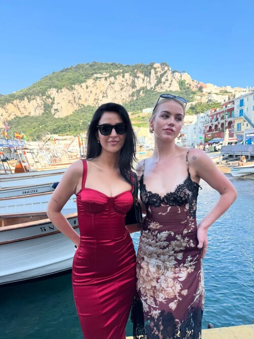 1000265374fcd3bf85c9024739