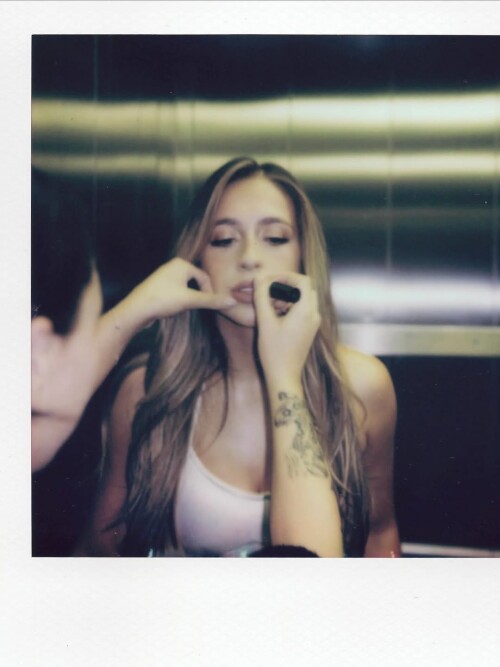 1000265703e6a69538f5e8e22b