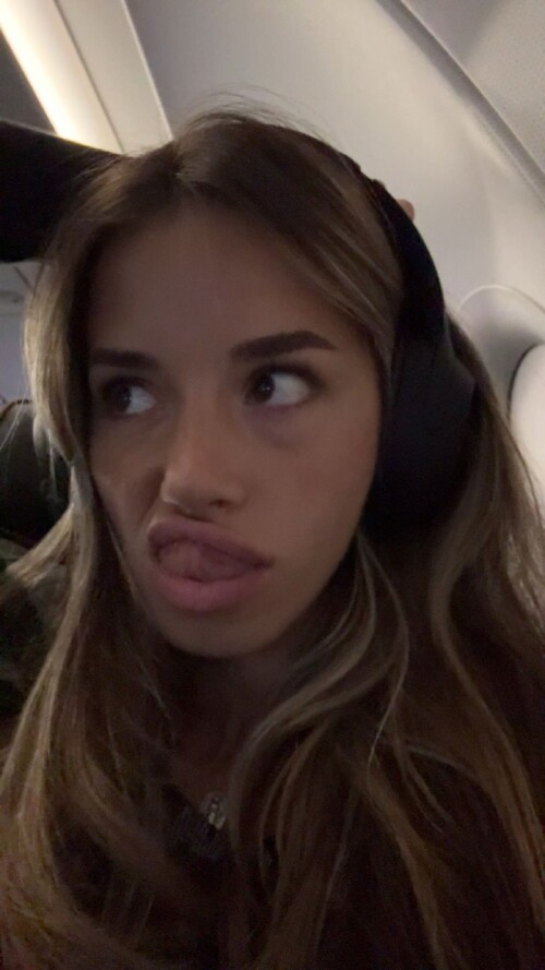 100027297923f47ca8a02f7f92