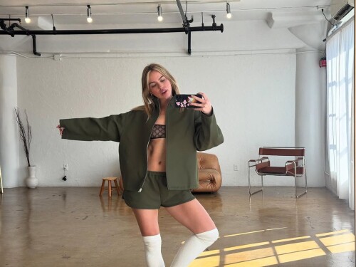 100027581584d2e51c8e29a2bd