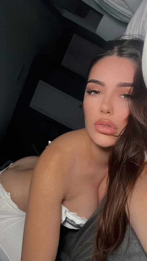 1000278389f5010ec3944e467e