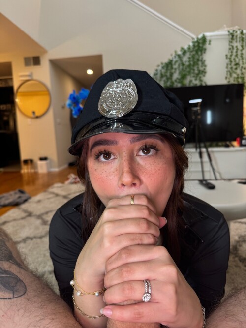 1000279072c5f2104e1f4cba61