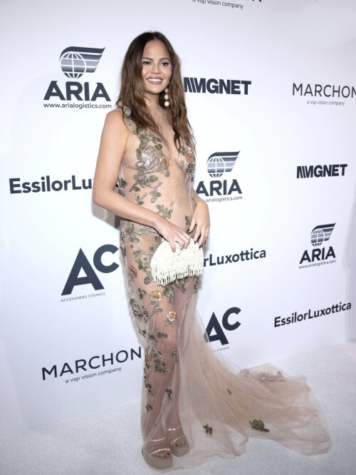 1000283677c7da407ae231802e