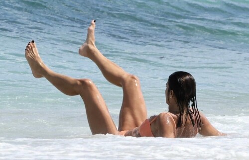 1000286241edb37a865d4c5940