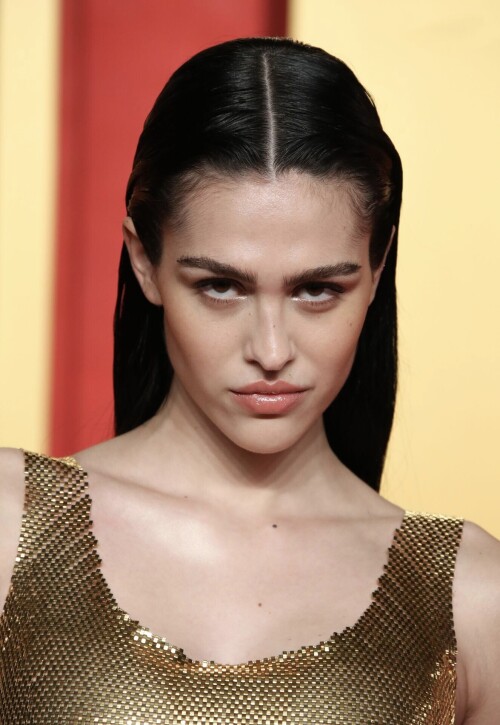 10002874921fce6b0d9b06d1b9