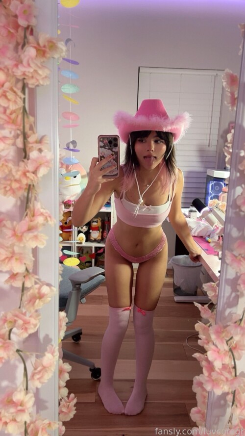 1000287655c640bd8f5cf0958e