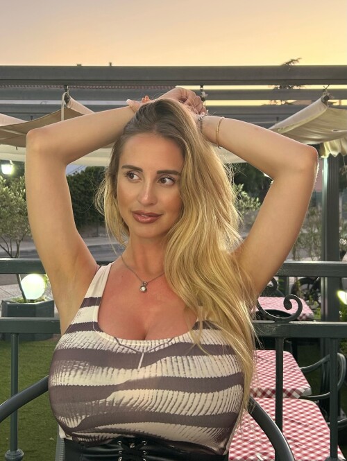 1000288070d64e736d18f75d55