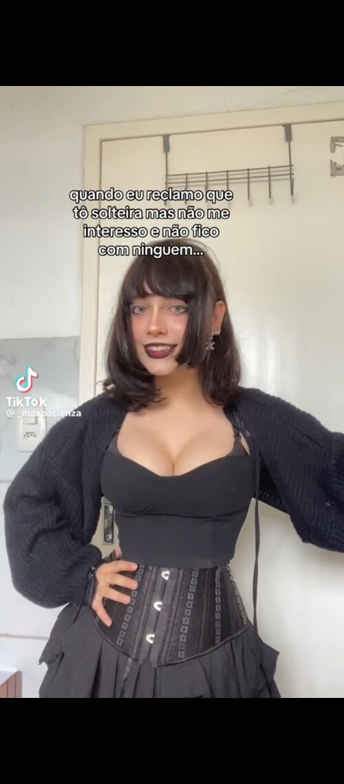 10002897005743a64161ff546d