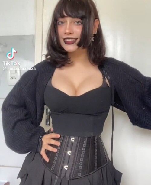 10002897088d47a332f542d70b