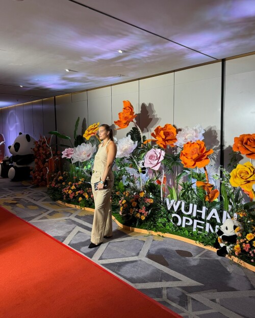 1000293251649a353ae6051d36