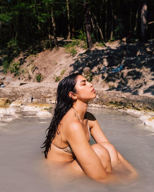 10002946992243fdf4ffbd8d8a