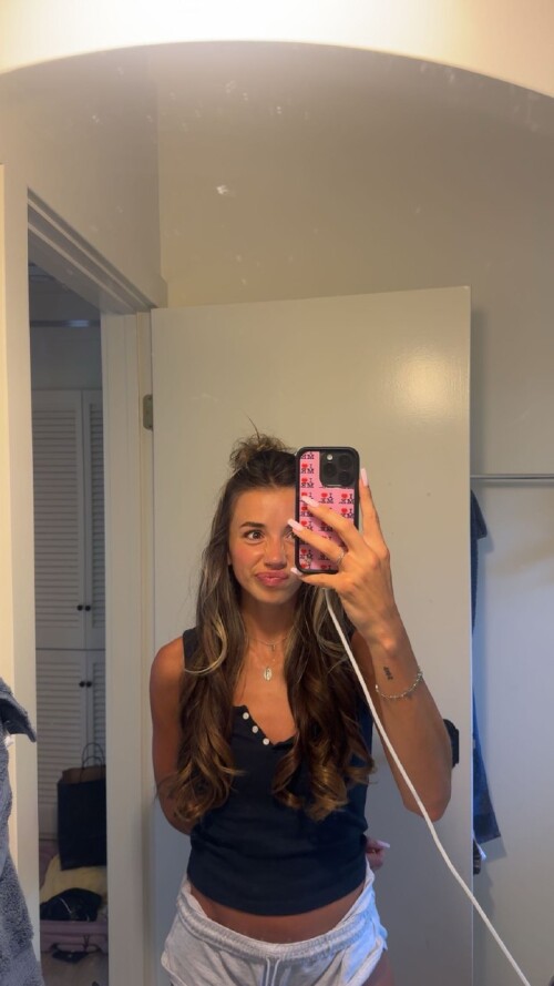 10002977408d6543f5121f0b85