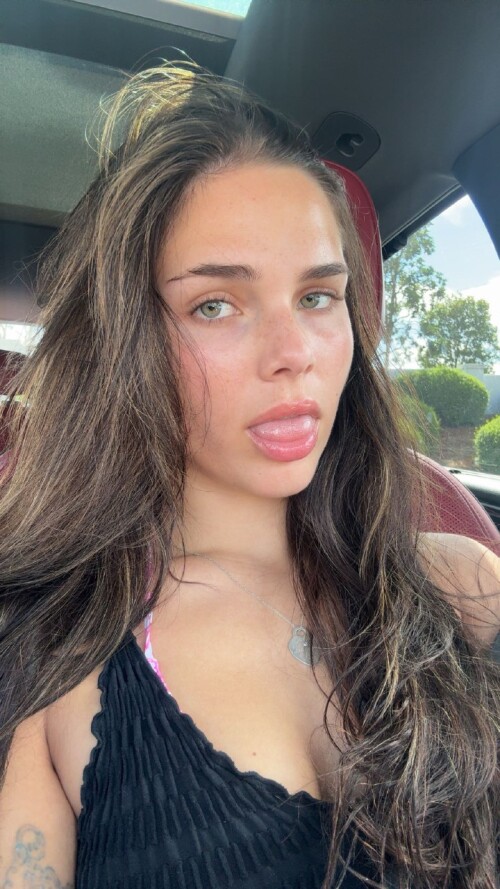 1000301134979150d6cb8de8c0