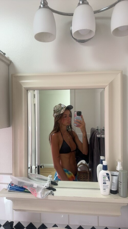 1000302129979598ee8490e9fc