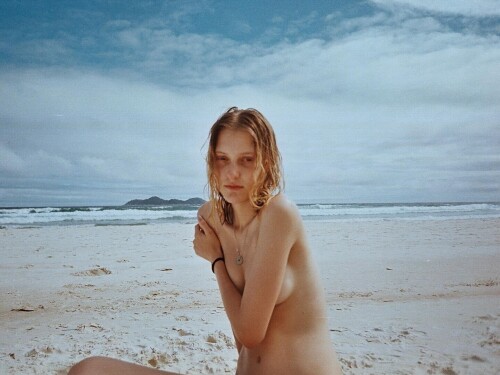 10003021710faf893140ca03ca