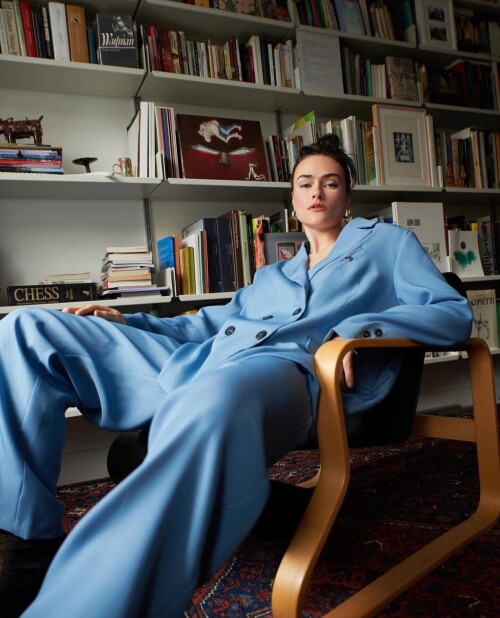 1000302276e34bc6eded47f3a2