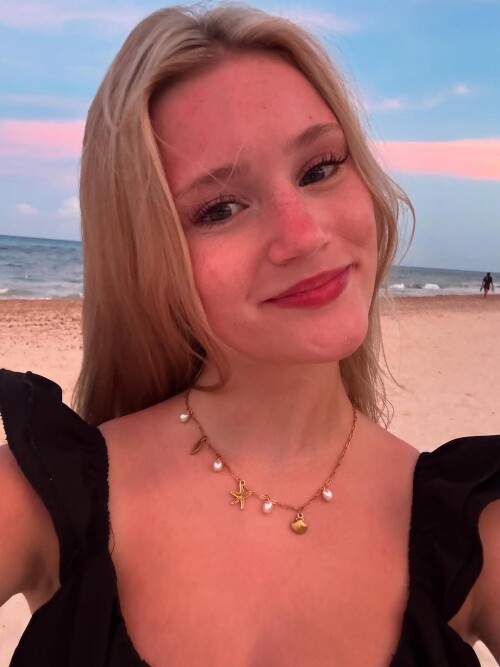 10003024314c47a8cc39aa8234