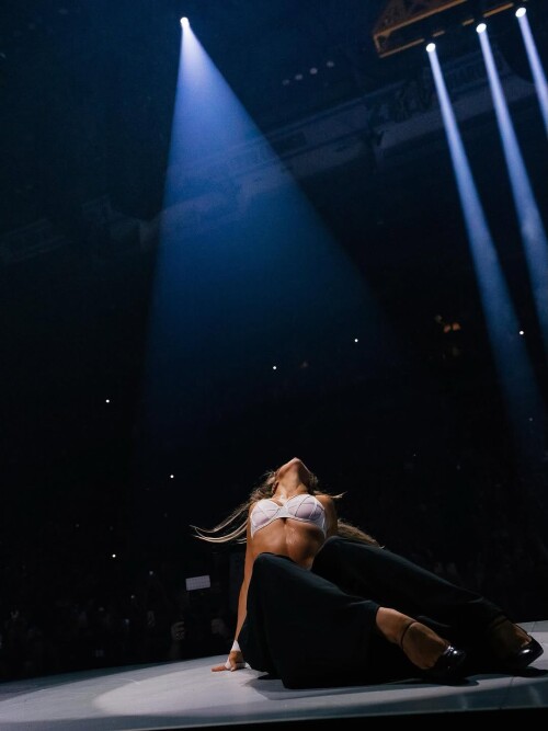 100030328624ed3a6704e88bed