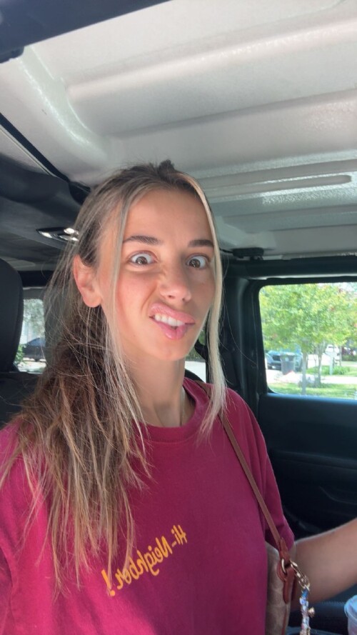 1000303746924d0b62a9bcf7d1