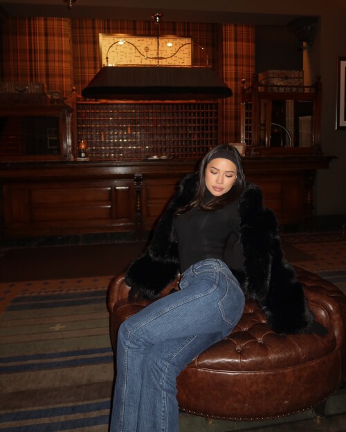 1000307911e41a56b9bcf0ea58