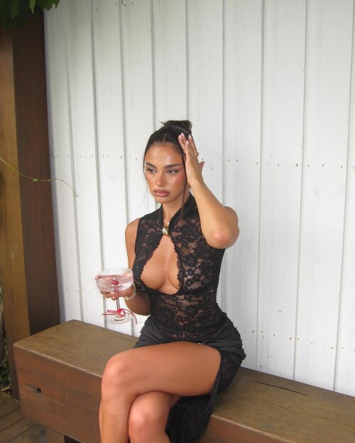 1000307932735986e83b3705e8