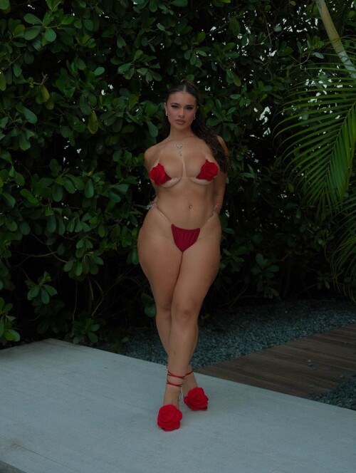 10003079755633238f4c2acaee