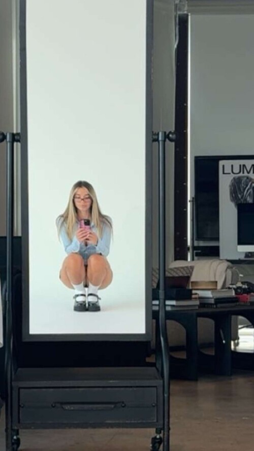 1000309388173bd956216d593b