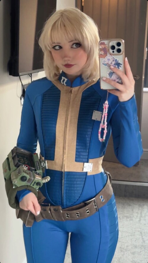 1000309672ab782f1c423f3d4e