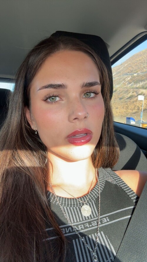 1000310377883eed7a6c04cf77