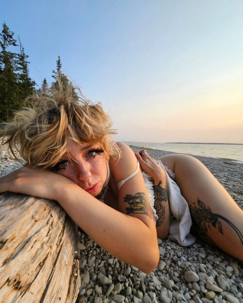 10003127855c20850071b82e64