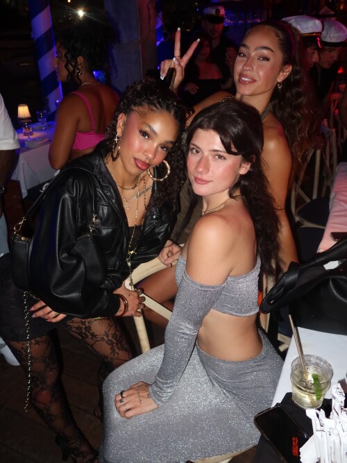 10003134837448a888e8a53b2e