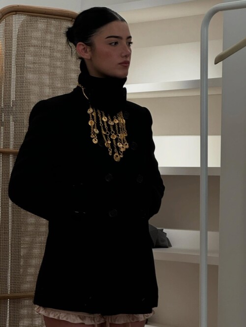 10003144670854baa6d85c91c1