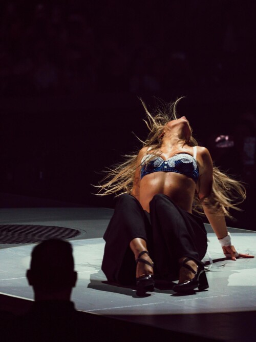 1000314635eea325b12a537201