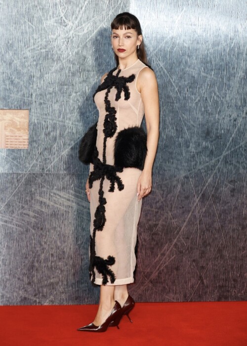 100031559850ad31f9601f5105