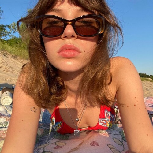 1000318371e288ec346a8ce4de