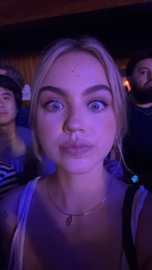 1000319957ae0768b16d7a874c